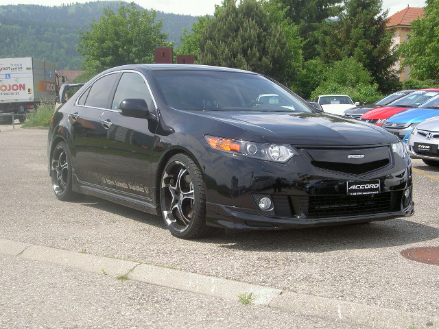 Honda accord 1