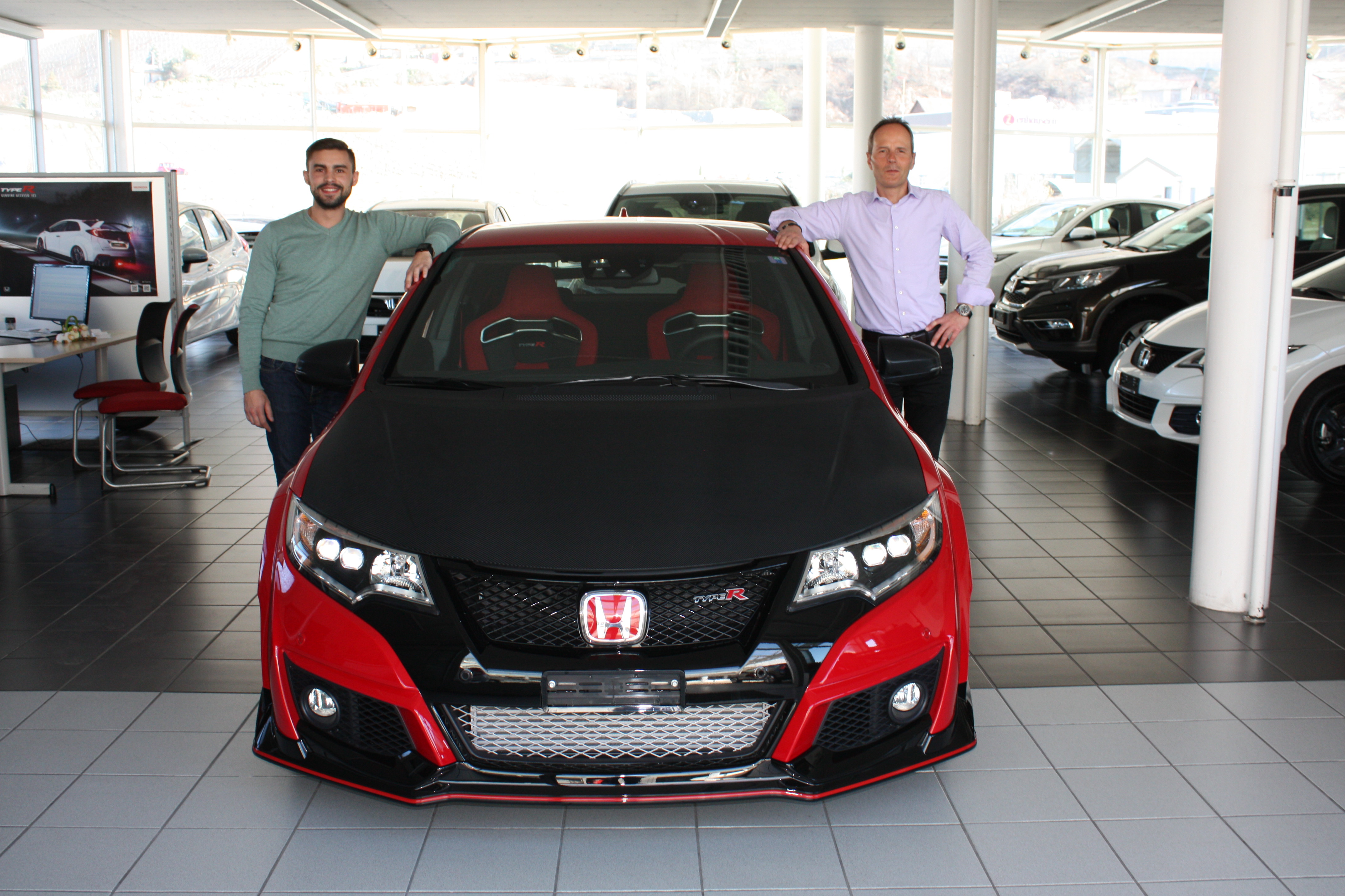 Civic typ-R rouge.JPG